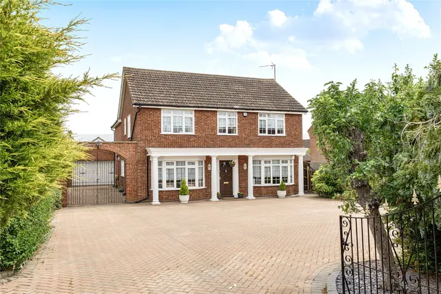 Bedford Road, Wootton, MK43, photo 1