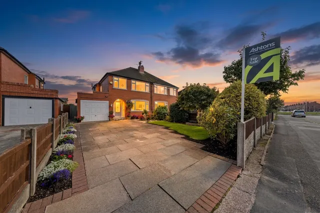 Hood Lane North, Great Sankey, WA5, photo 1