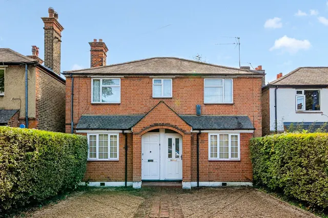 Cambridge Road, Raynes Park, SW20, photo 1