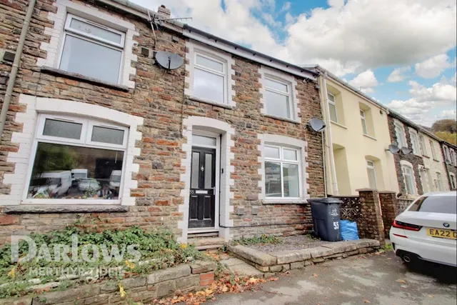 Aberbeeg Road, photo 1