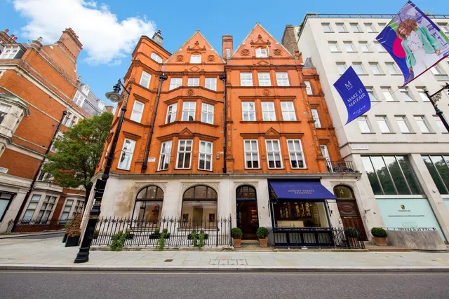 Mount Street, London, photo 1
