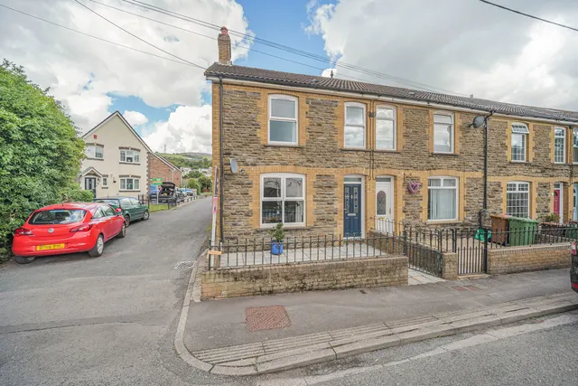 Photo 3 — Pandy Road, Bedwas, CF83