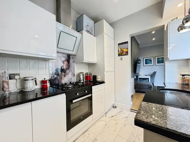 Lansdowne Terrace, North Shields, NE29, photo 3