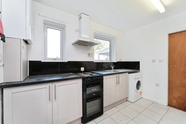 Ditton Fields, Cambridge, CB5, photo 3