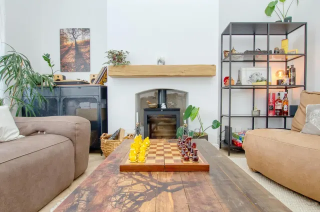 Photo 3 — 208 Peartree Avenue, Bitterne, Southampton, Hampshire, SO19 7RB