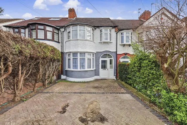 Tynemouth Drive, Enfield, EN1, photo 1