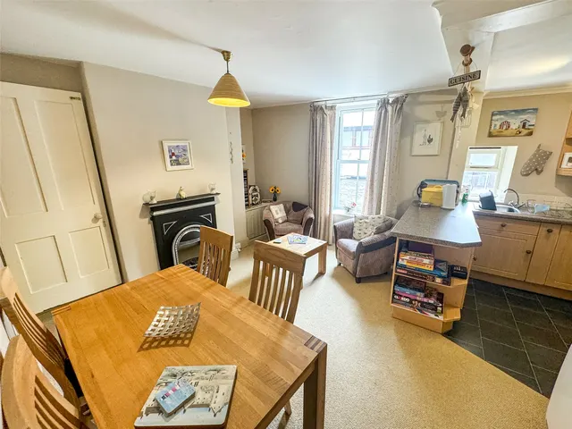 Prospect Place, Aberdovey, photo 3
