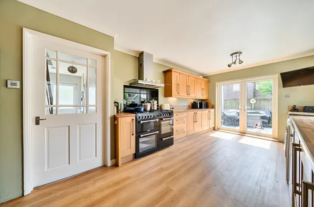 Station Road, Lyminge, CT18, photo 1