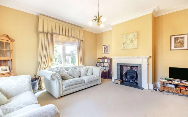 Photo 3 — London Road, Newark, Nottinghamshire, NG24 1SB
