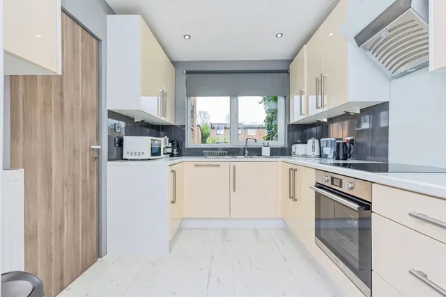 Photo 3 — Parklands Road, Manchester, Greater Manchester, M23