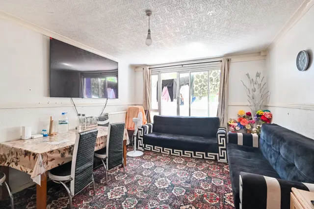 6 Sleaford House, Fern Street, London, photo 1
