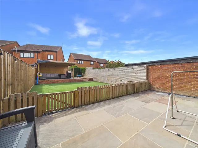 Onslow Drive, Thame, OX9, photo 3