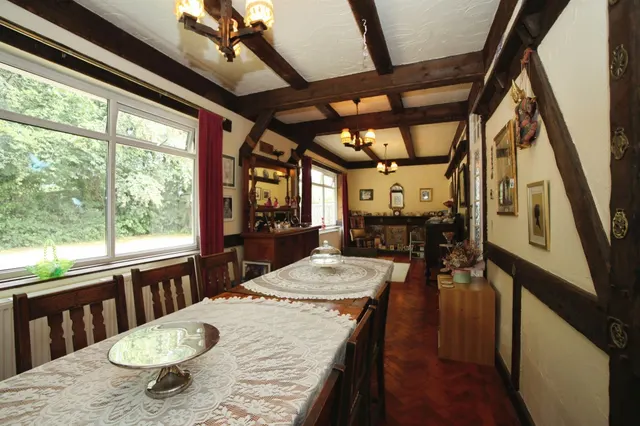 Sully Road, Penarth, CF64, photo 3