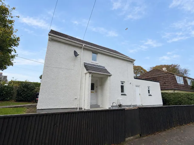 Highfield Avenue, St. Austell, photo 1