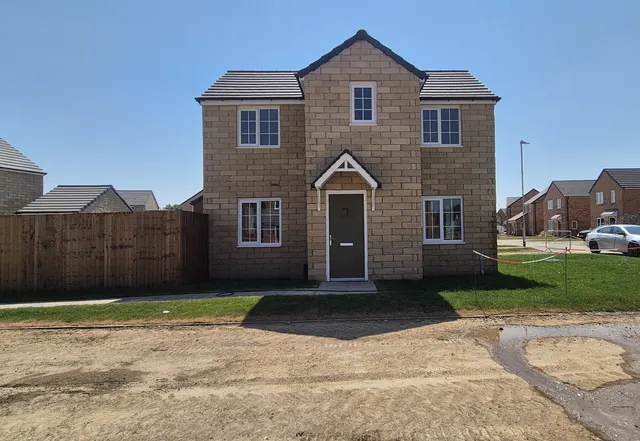 Violet Gardens, Sutterton, BOSTON, photo 1