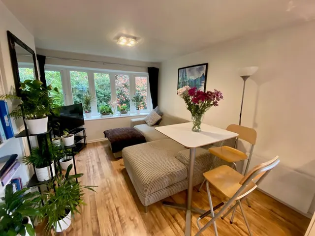 Aldborough Close, Manchester, M20, photo 2