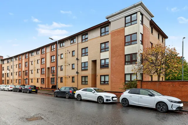 Kingspark, Glasgow, G44, photo 1
