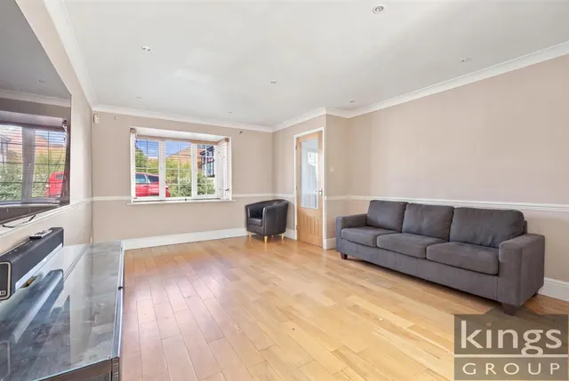 Willowdene, Cheshunt, EN8, photo 3