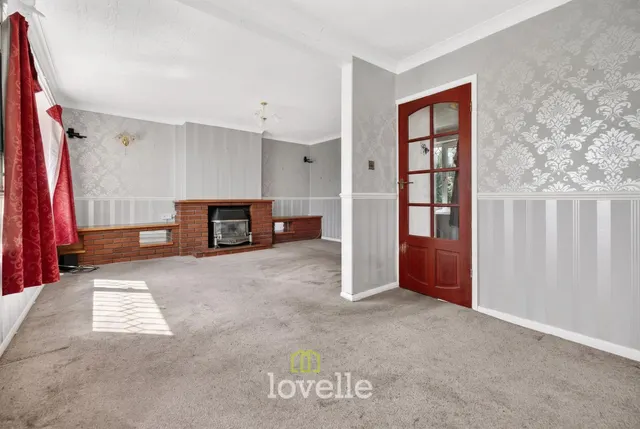 Newstead Avenue, Holton-Le-Clay, DN36, photo 3