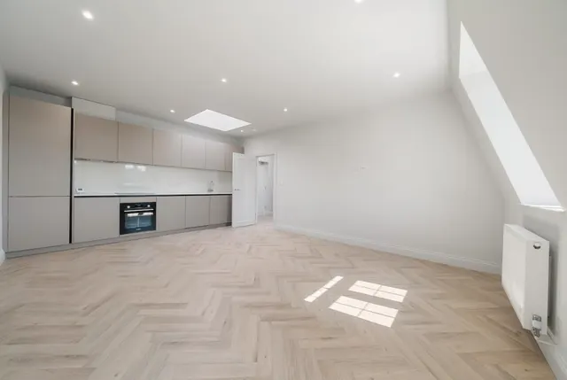 Belair Court, 144 High Street, Edgware, photo 1