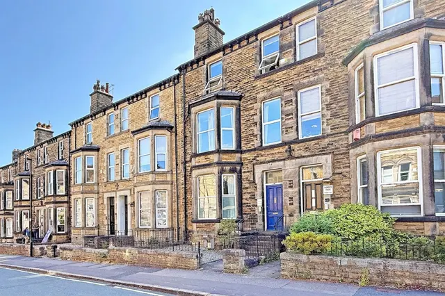 Haywra Street, HG1, photo 1