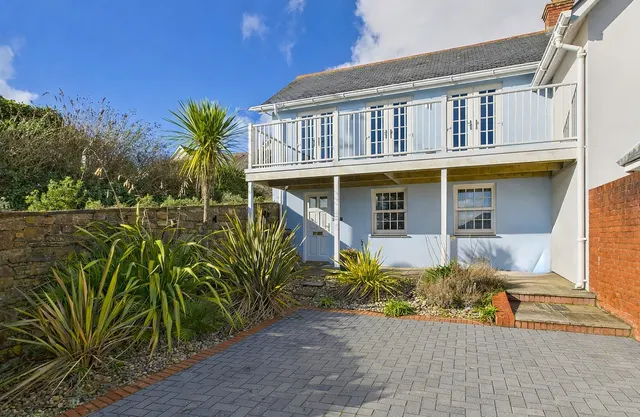 Grove Hill, St Mawes, TR2, photo 2