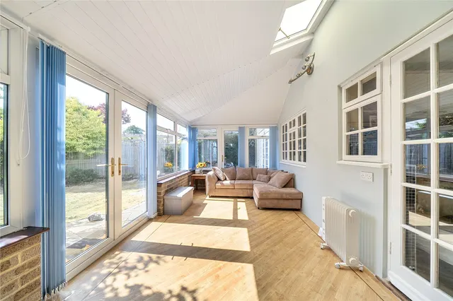 Photo 2 — Emmett Road, Rownhams, Southampton, Hampshire, SO16 8JB