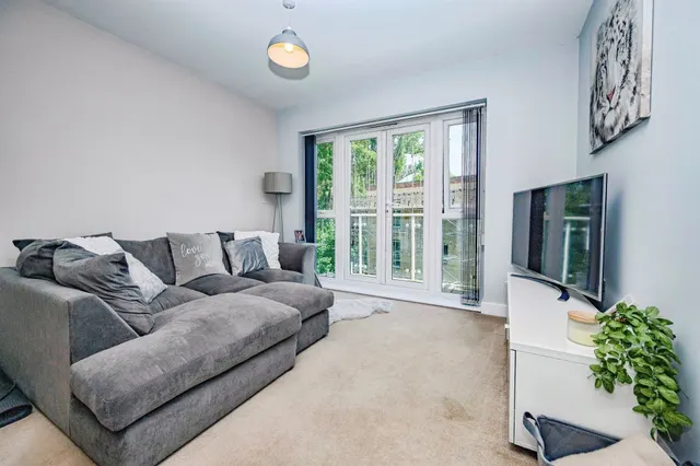 Photo 3 — Croxley Road, Nash Mills Wharf, Hemel Hempstead