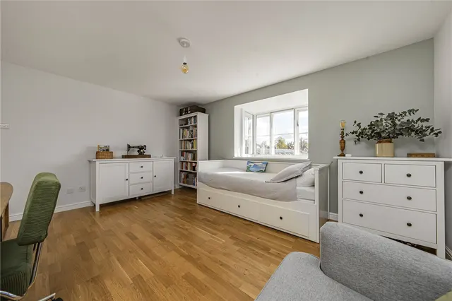 Kilberry Close, Isleworth, TW7, photo 2