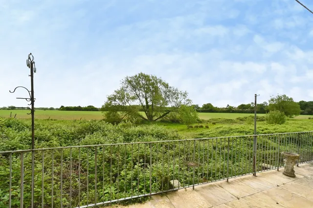 Photo 2 — Burford Road, Lechlade