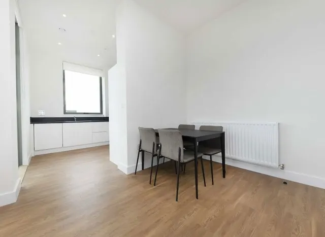 Green Street, NW10, photo 3
