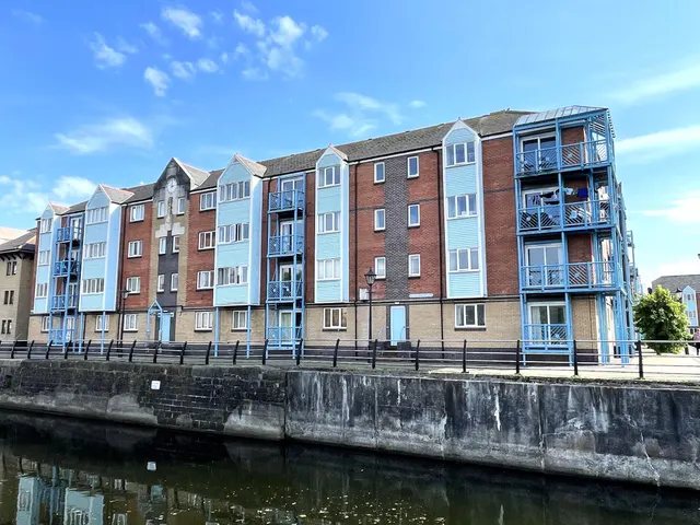 Abernethy Quay, Maritime Quarter, Swansea, West Glamorgan, SA1 1UF, photo 1