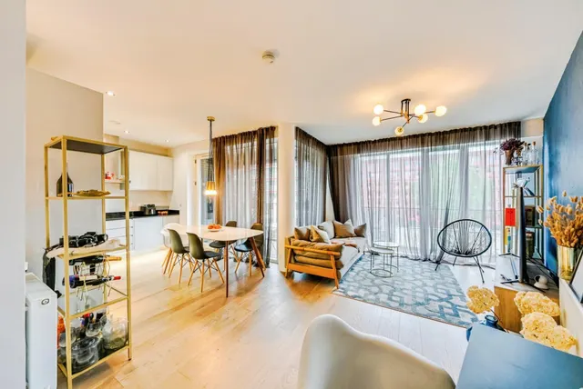 Smeed Road, London, E3, photo 1