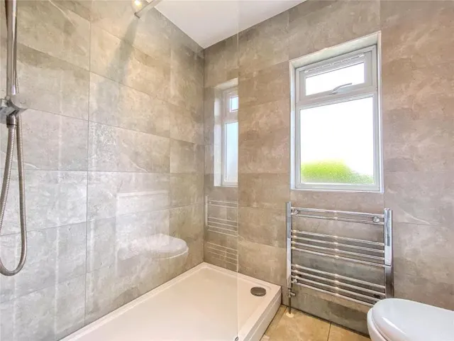 Linley Close, Bath, BA2, photo 3