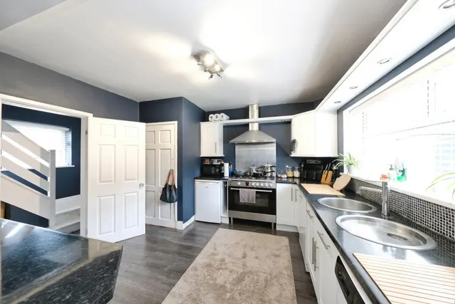 Northdown Road, Nottingham, NG8, photo 3