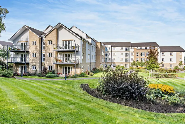 Railway Road, Ilkley, LS29, photo 1