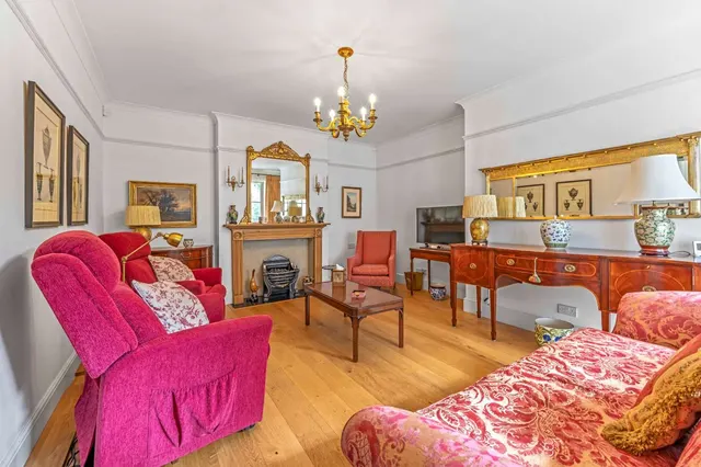 Photo 3 — Retreat Road, Richmond, TW9 1NN