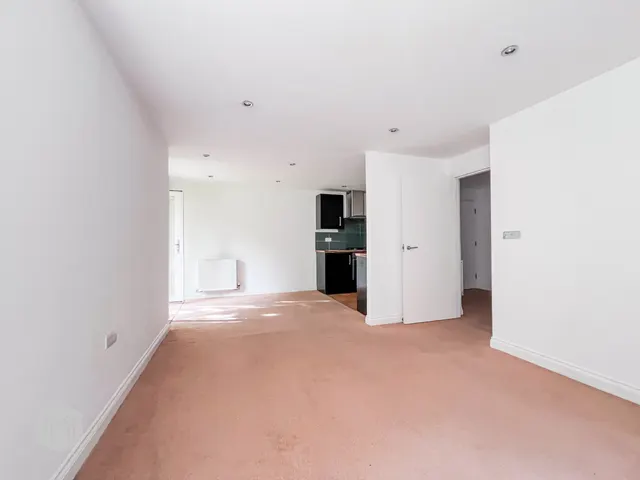 Photo 2 — Apartment 10, Cumberland Point 46A Cumberland Avenue, Clifton, Manchester, M27 8HN