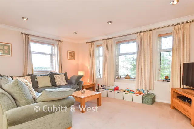 West Way, Hove, BN3, photo 3
