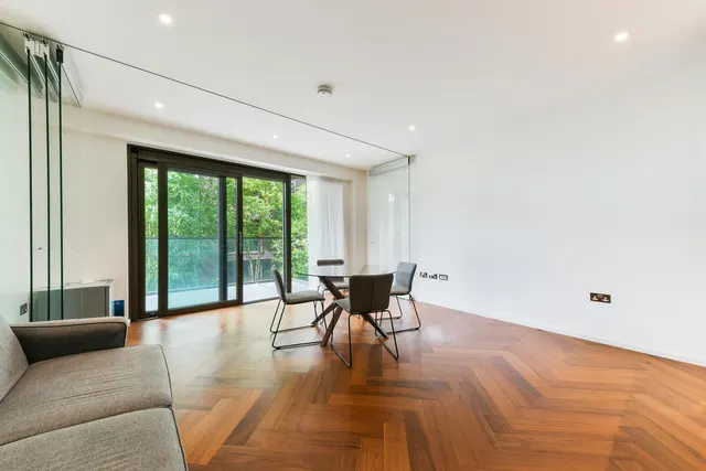 Embassy Gardens, Nine Elms, SW11, photo 3