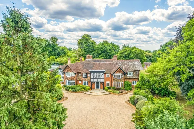 Long Mill Lane, Crouch, Borough Green, Sevenoaks, TN15 8QA, photo 1