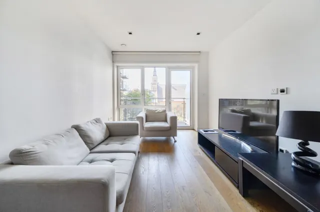 Longfield Avenue, Ealing, W5, photo 2