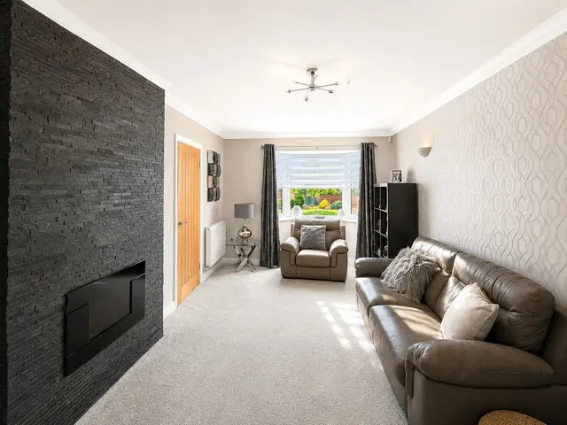 Oak Vale, Chasetown, WS7, photo 2