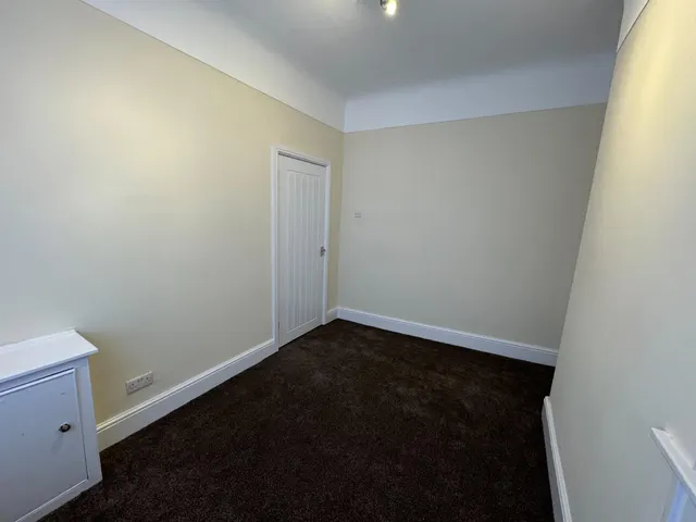 Acacia Grove, Seacombe, CH44, photo 3