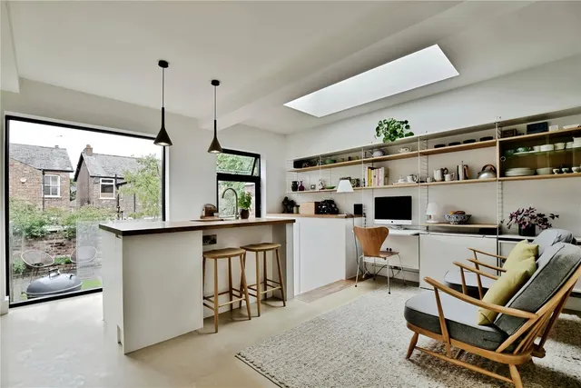 Hermitage Road, Hale, WA15, photo 2