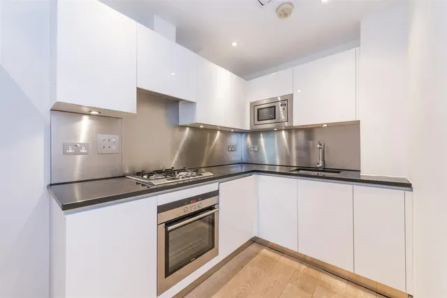 1 bedroom flat, Abbey Road, London