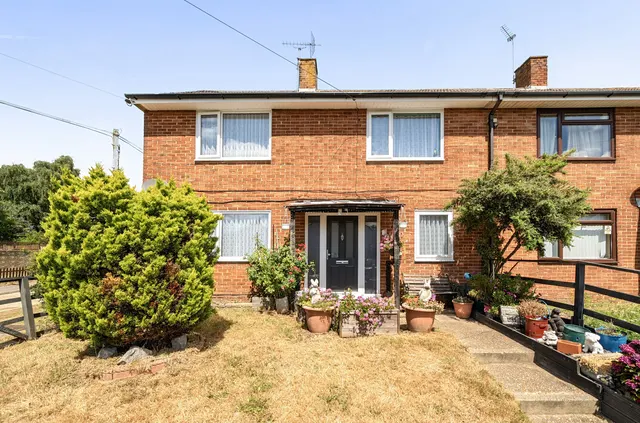 Marston Road, Thornhill, SO19, photo 1