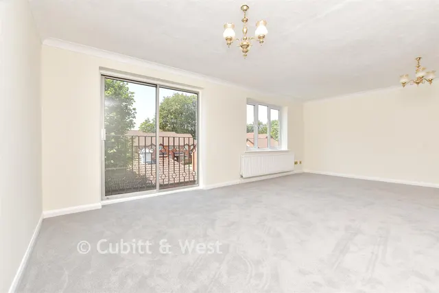 Basing Road, Banstead, SM7, photo 3