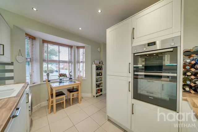 Constance Close, Witham, CM8, photo 3