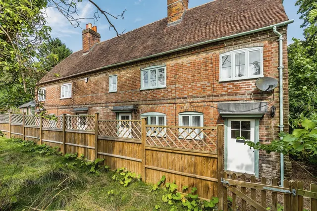 Livesey Street, Teston, Maidstone, photo 1